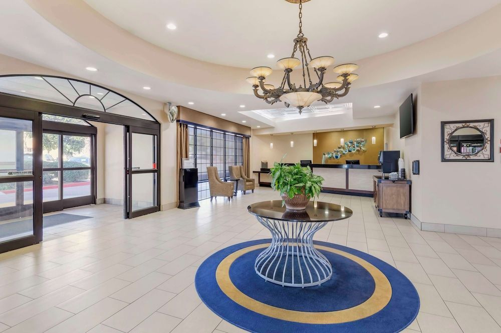 Best Western Plus Heritage Inn Ontario Rancho Cucamonga 2