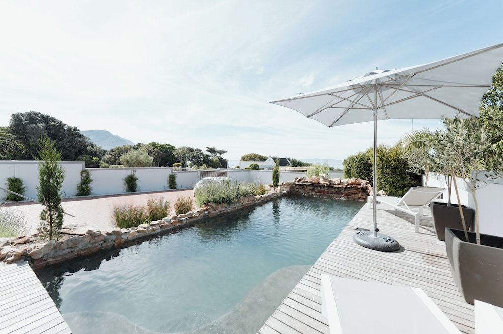 Whale Away Guest House 1