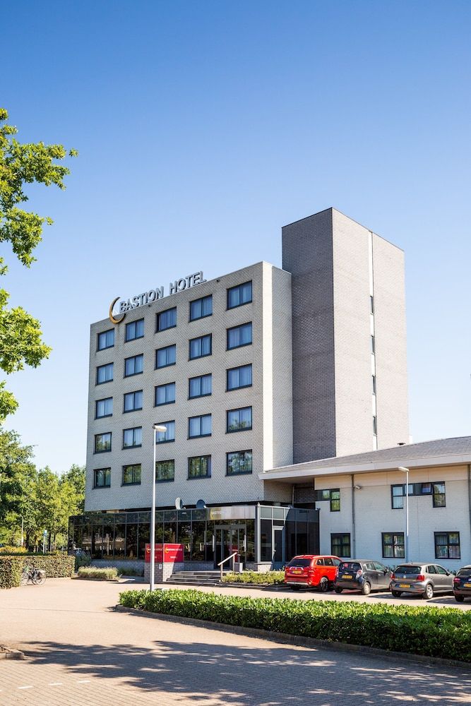 Bastion Hotel Breda 1