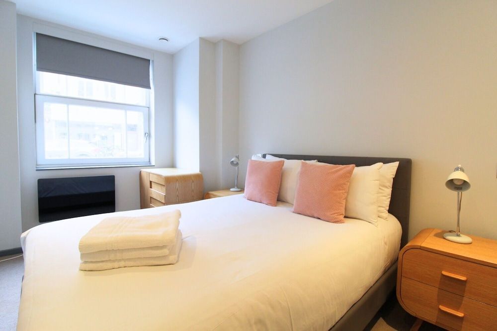 Richmond Ibis House Apartments by Viridian Apartments 2