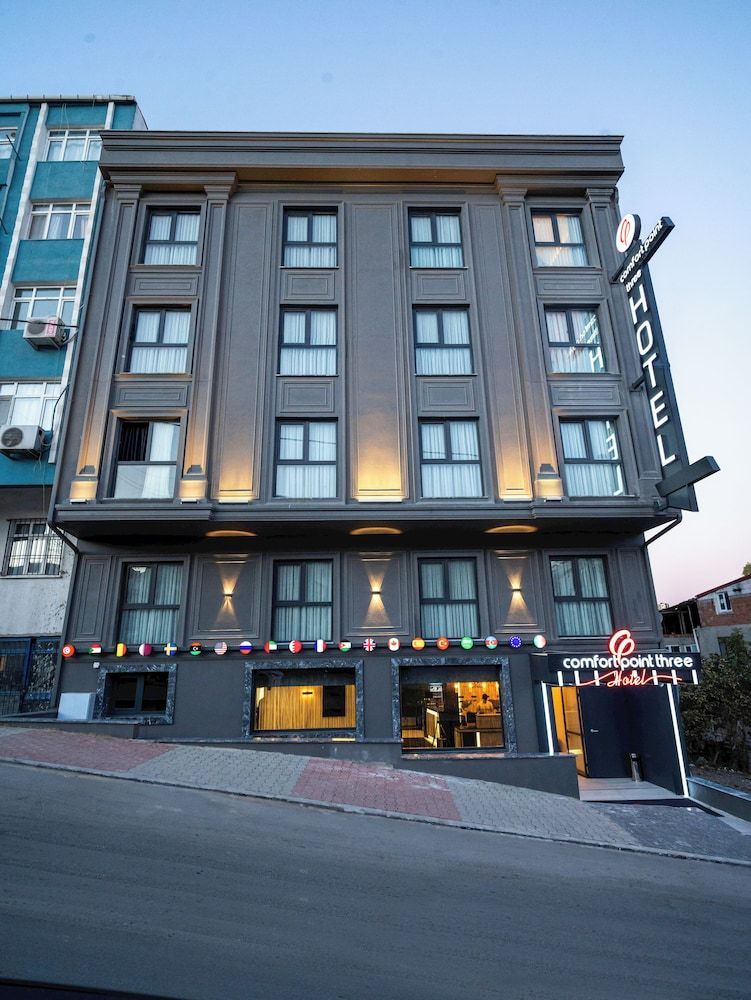 Modernlux Hotel 1