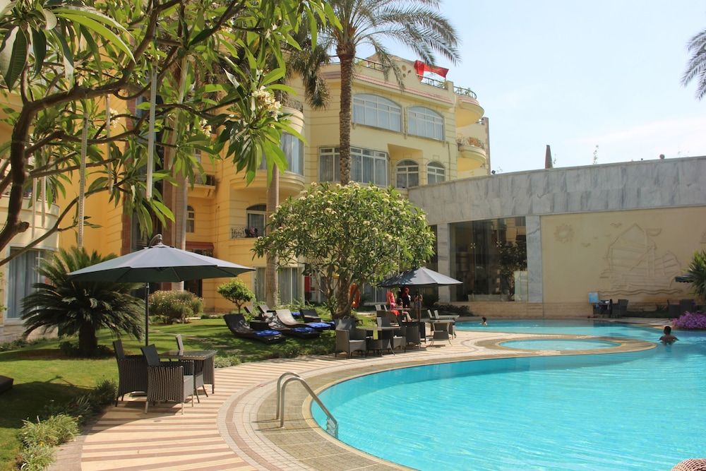 Soluxe Cairo Hotel 1