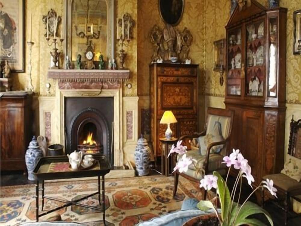St Benedict - Victorian Bed and Breakfast 1