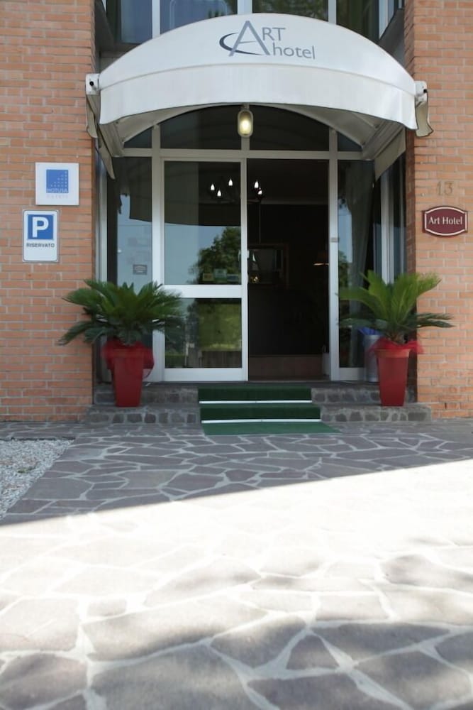 Art Hotel 1