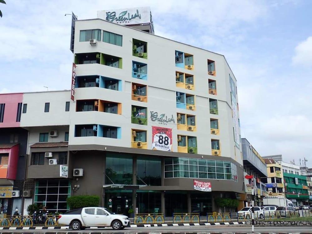 Greenleaf Hotel 1