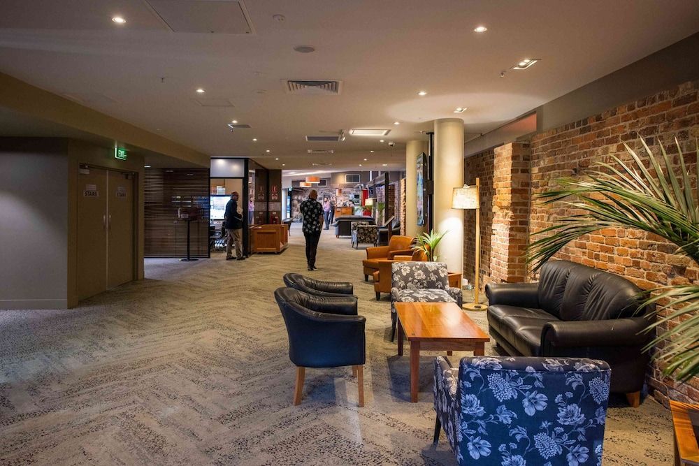 The Old Woolstore Apartment Hotel 2