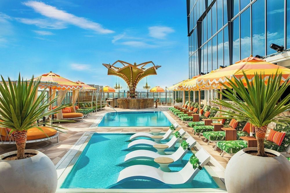 AC Hotel by Marriott Downtown Los Angeles 1