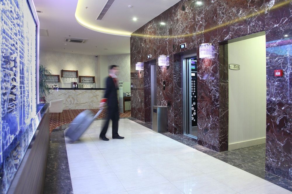 Hotel Senbayrak City 2