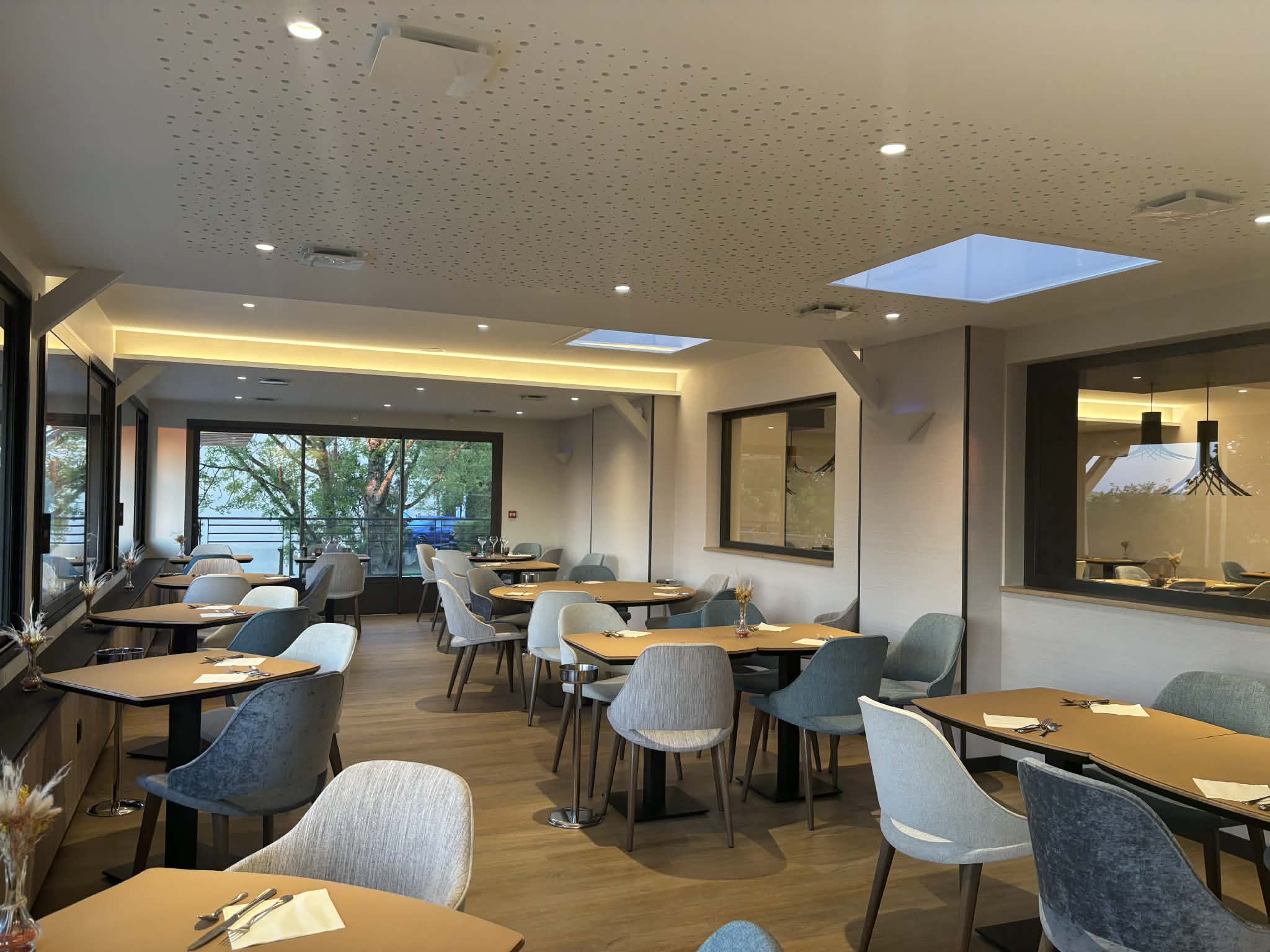 LE VAL MORET Hôtel Restaurant et Spa 2