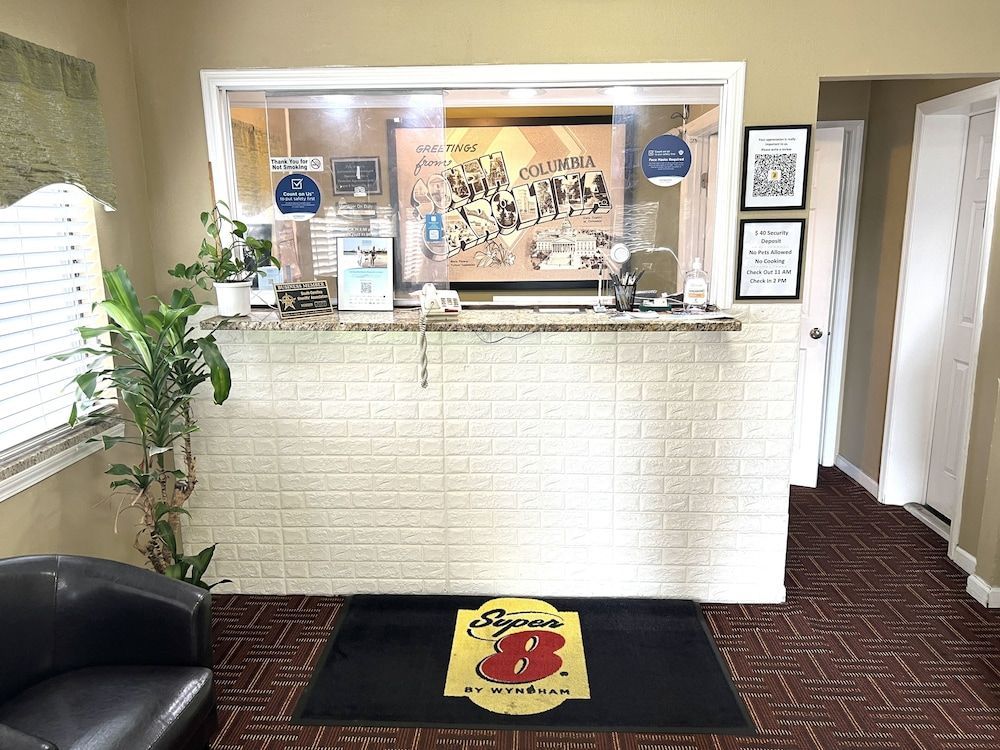 Super 8 by Wyndham Columbia/Ft. Jackson SC 2