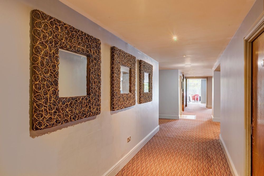 Manchester Airport Stanley Hotel by Belvilla 2