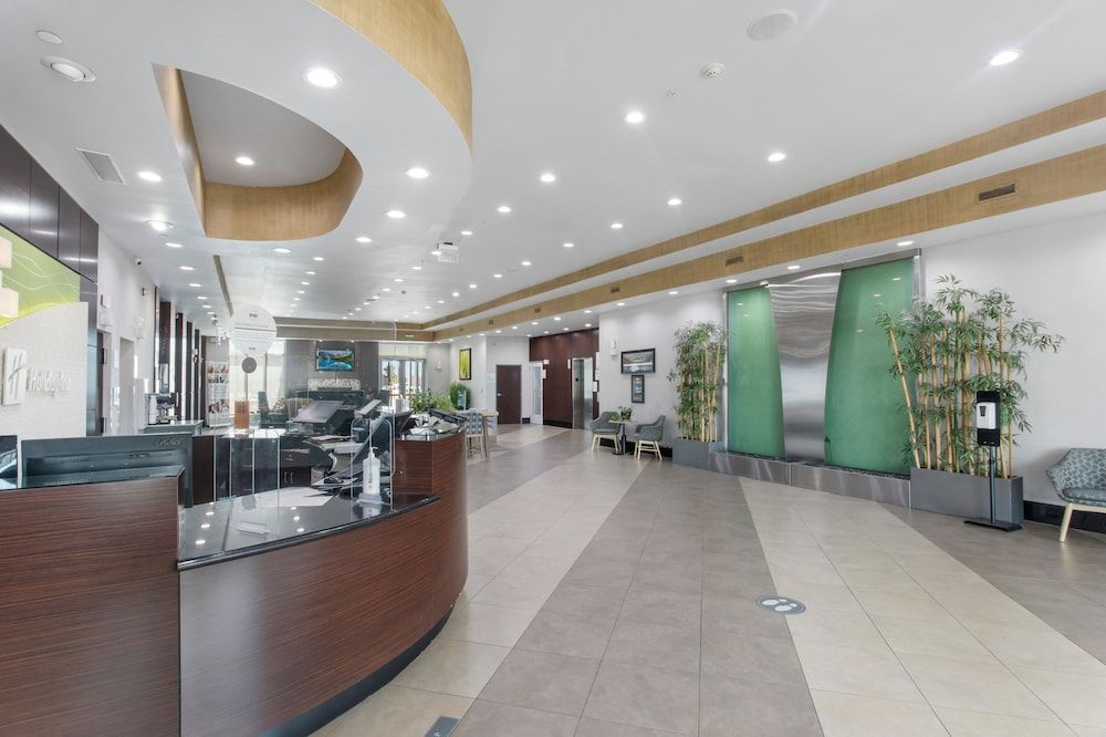 Holiday Inn & Suites WACO NORTHWEST by IHG 2