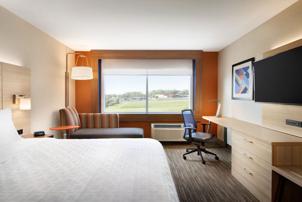 Holiday Inn Express & Suites SAVANNAH W - CHATHAM PARKWAY by IHG 2