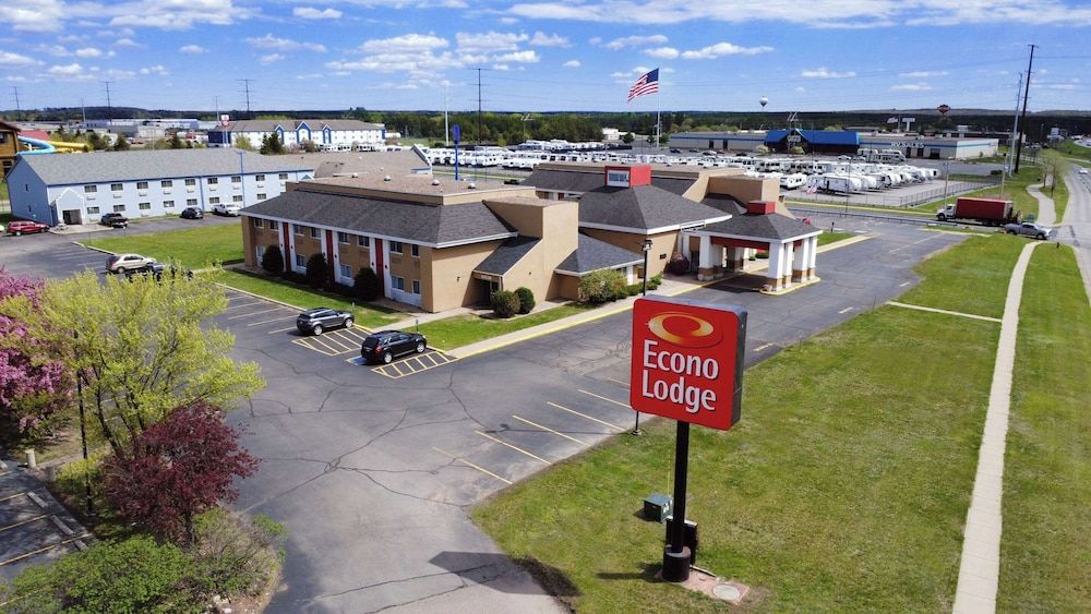Econo Lodge Wausau - Rothschild 1
