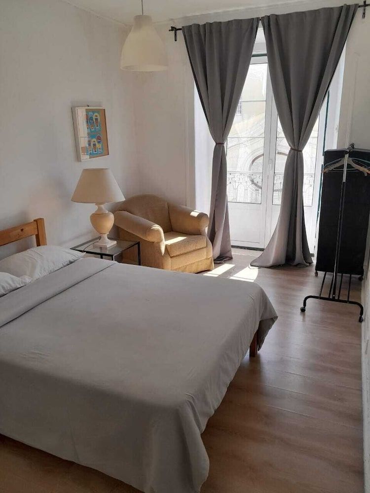Chiado Open World Hostel 1