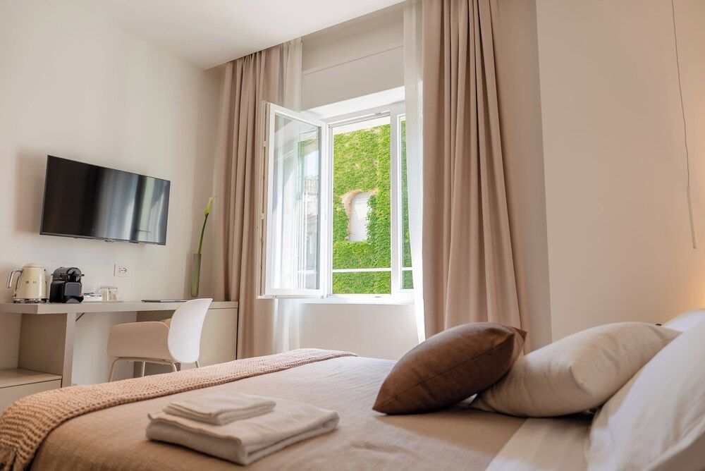 Santa Lucia Suites 1