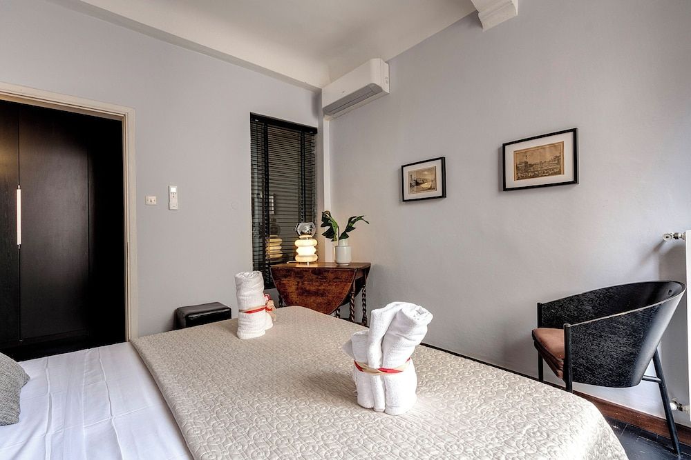 San Niccolò Apartment by Mamo Florence 2