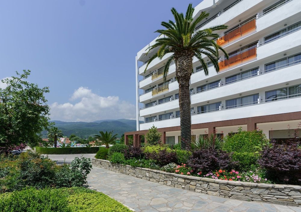 Cronwell Platamon Resort All-Inclusive 1
