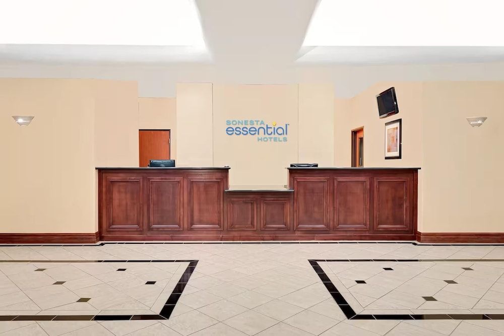 Sonesta Essential Hotels Odessa 2