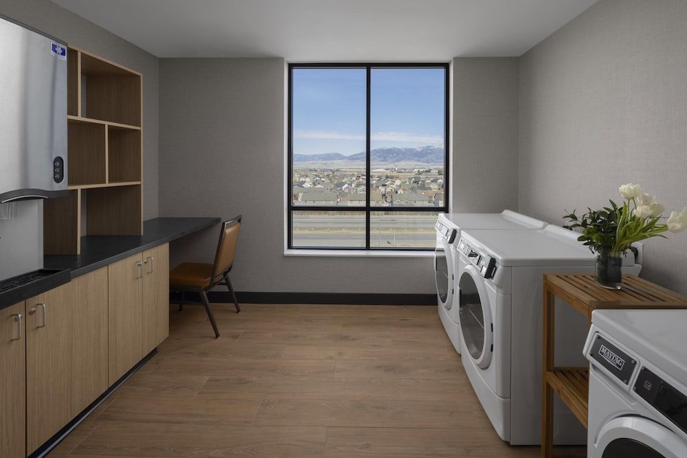 Hyatt Place Bozeman Yellowstone Airport 2