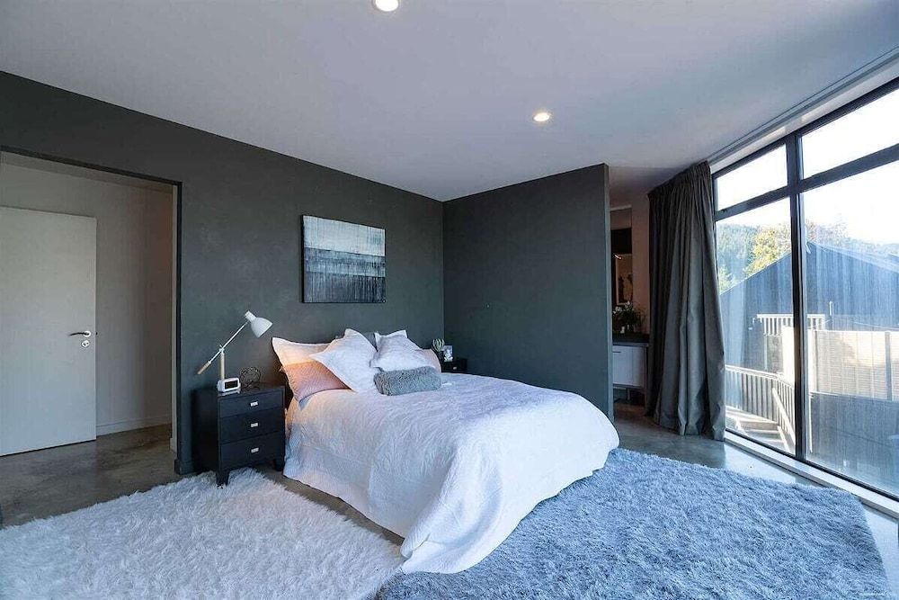 Modern Alpine Living with Spectacular View 2