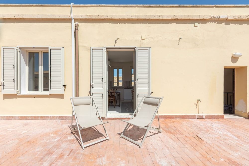 Ortigia Terrazza Su Due Mari by Ortigia Apartm... 2