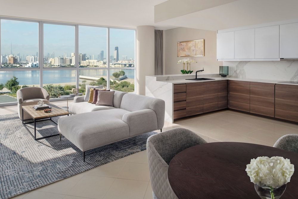 InterContinental Hotels RESIDENCE SUITES DUBAI F.C by IHG 2