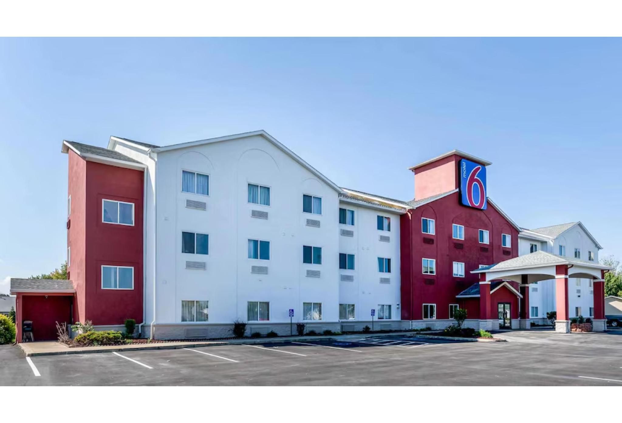 Studio 6 Indianapolis, IN - Southport 1