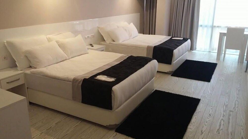 Kremon Hotel 1