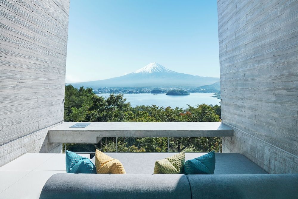 HOSHINOYA Fuji 1