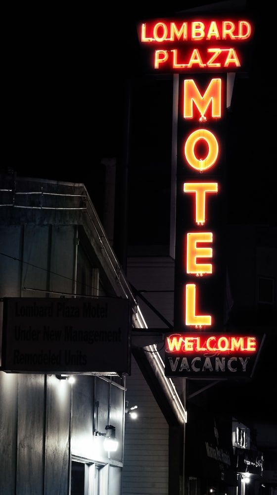 Lombard Plaza Motel 1