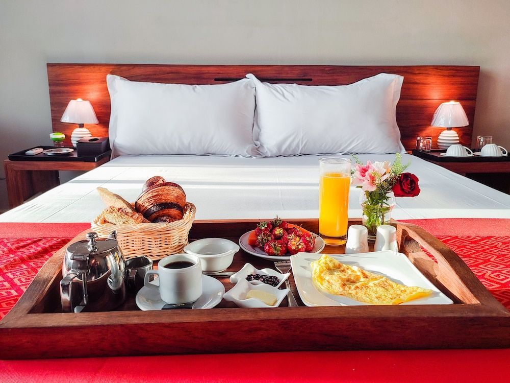 Paris - Tananarive - Valiha Hotel - Tananarive