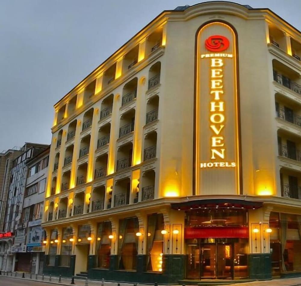 Beethoven Premium Hotel 1