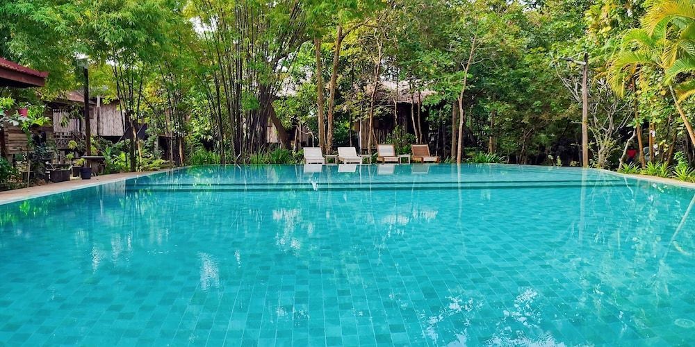 Palm Village Resort & Spa 1
