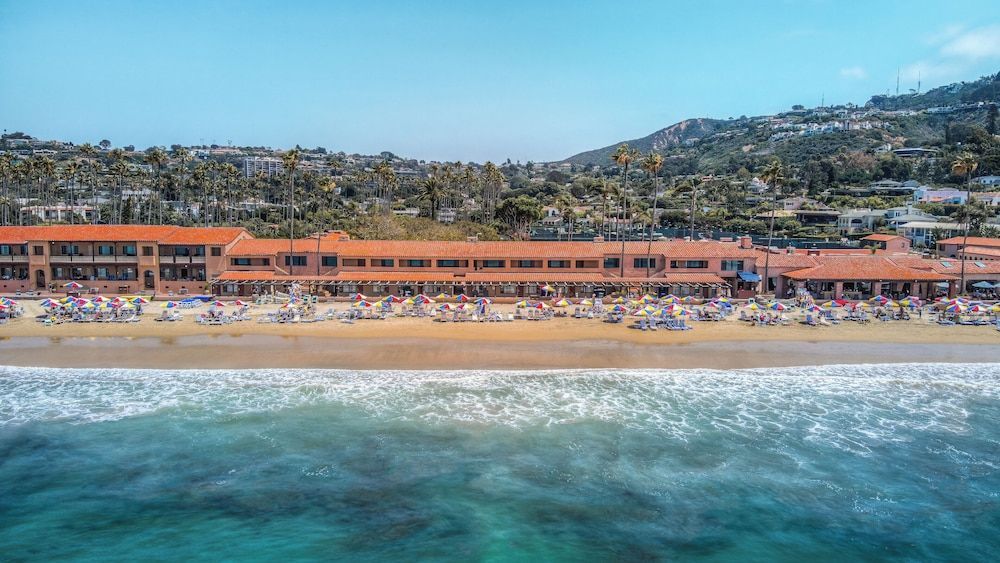 La Jolla Beach and Tennis Club 1