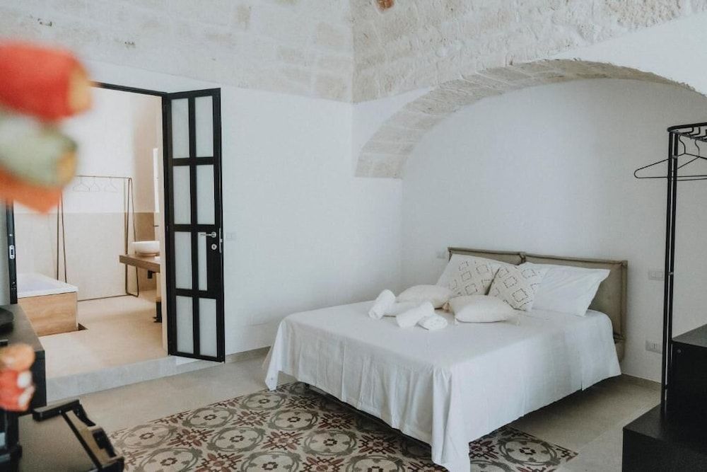 al 22 Suite & Spa Luxury Experience 1