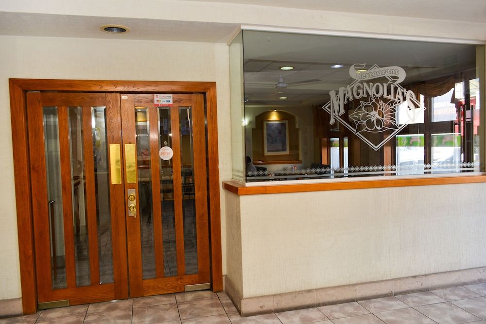 HOTEL BAEZA 2