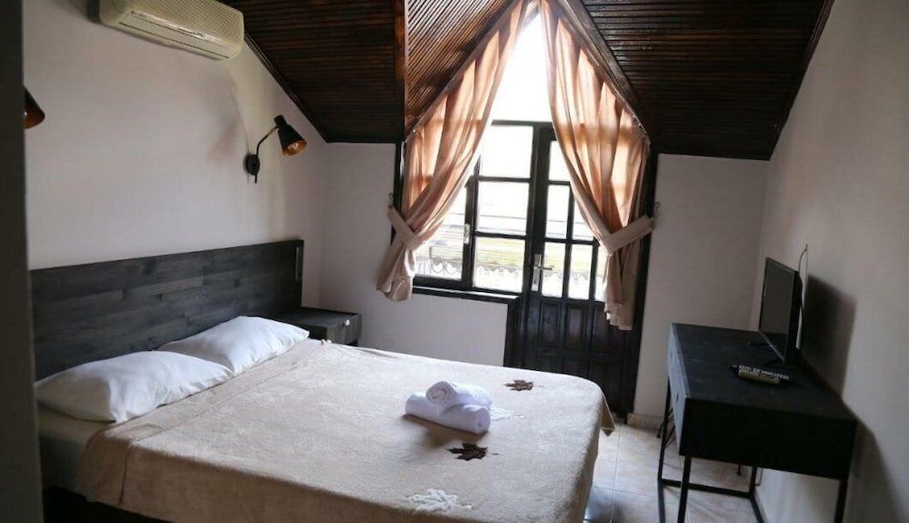 Derin Luxury Hotel 2