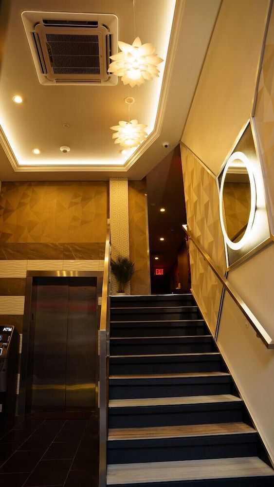 Wheeler Hotel 2