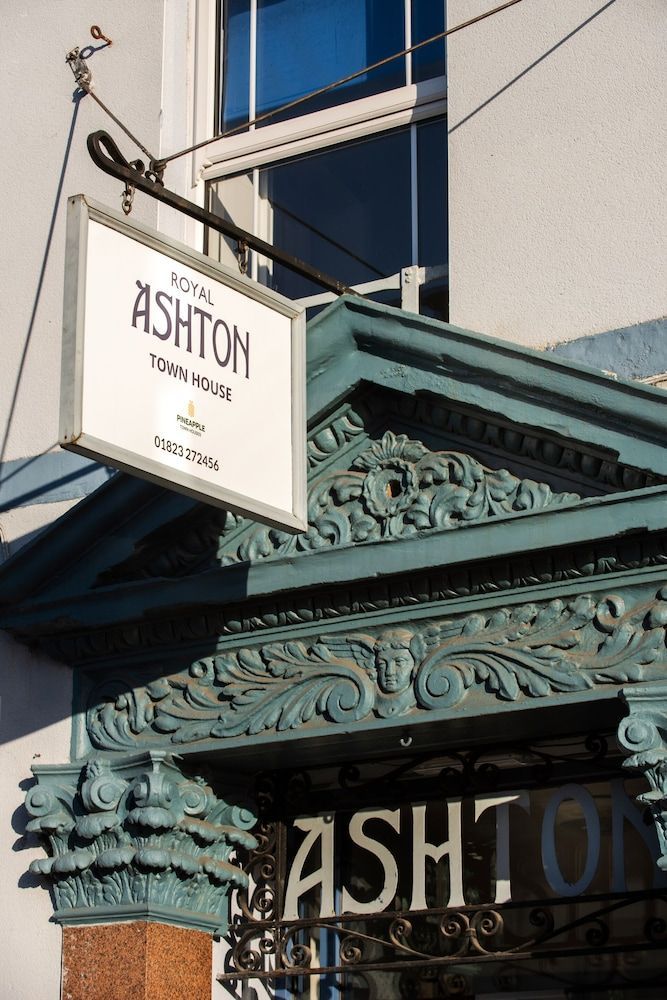 Royal Ashton Hotel 2
