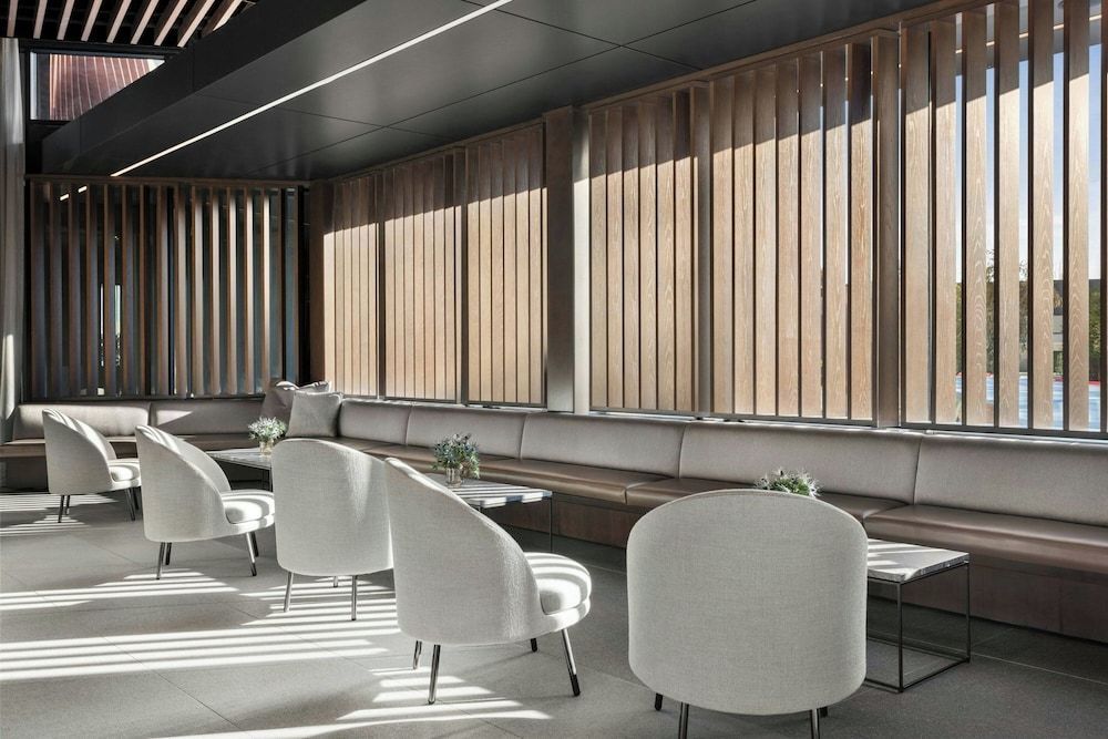 TETRA Hotel, Autograph Collection 2