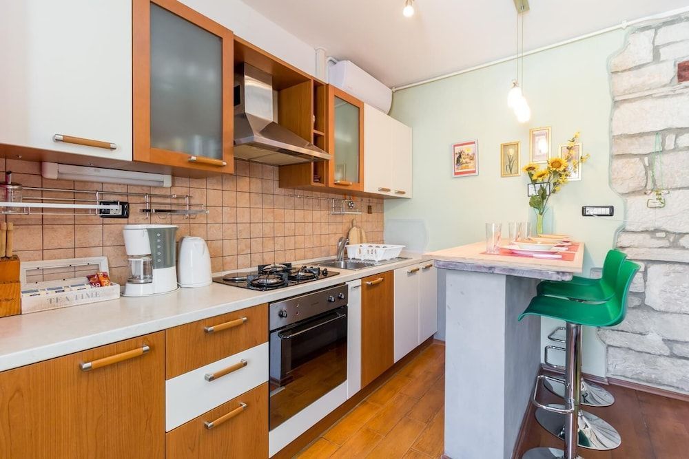 Dante Square Apartment 2