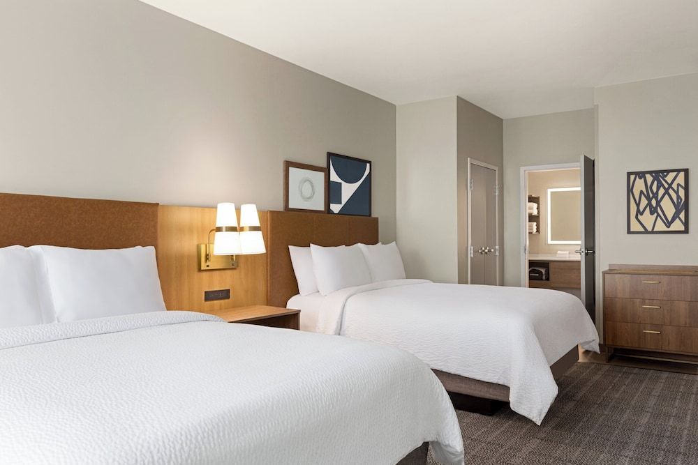 Staybridge Suites MANTECA - LATHROP AREA by IHG 2
