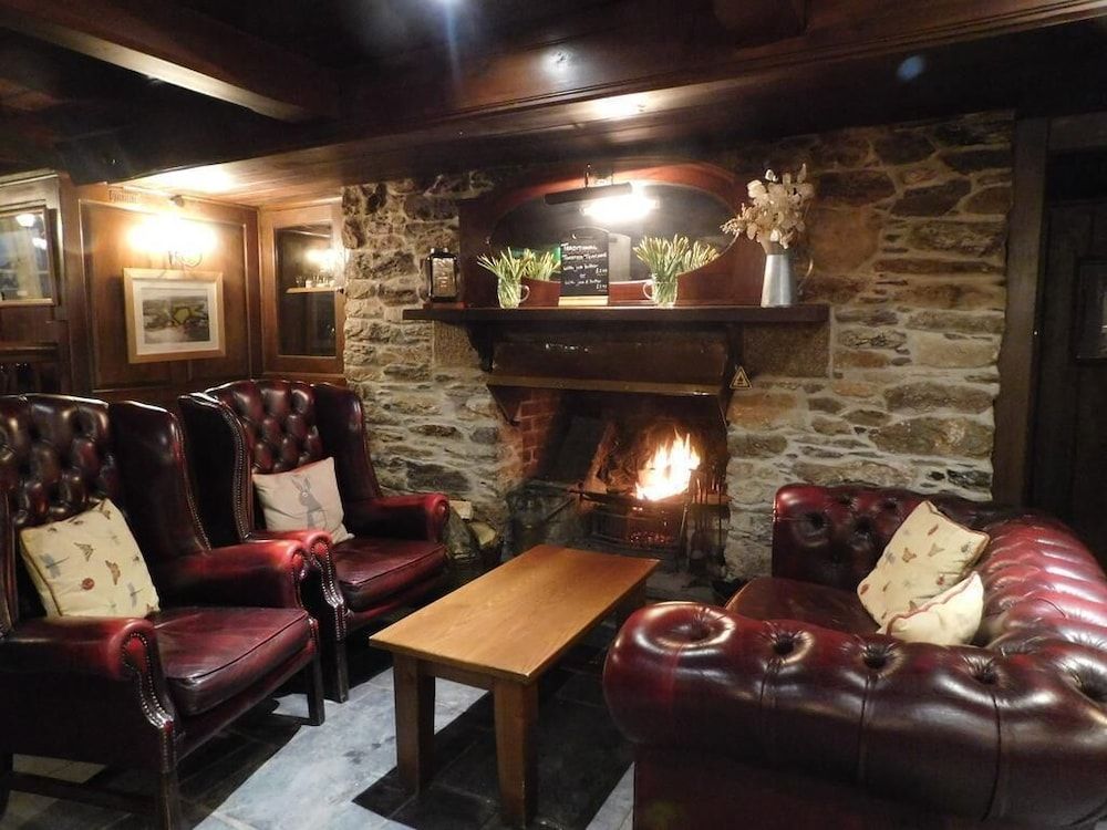 The Edgcumbe Arms 2