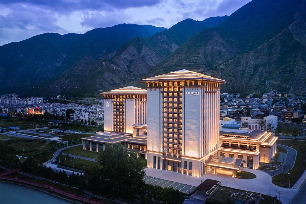 Courtyard By Marriott Jiuzhaigou 1