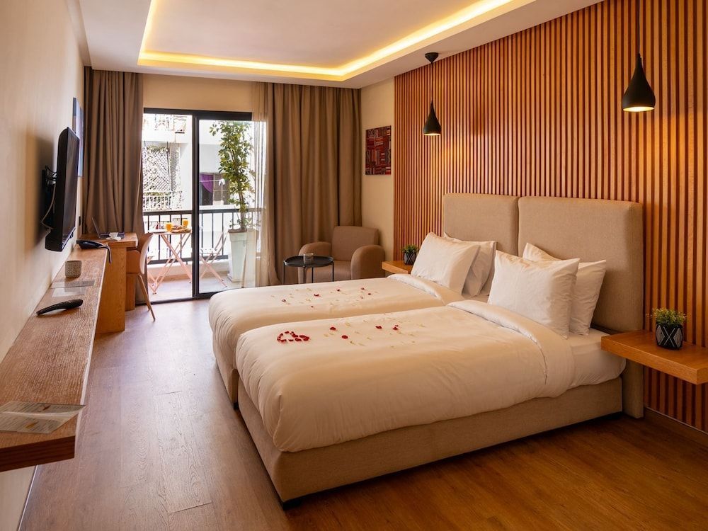 Unico Hotel Maarif 1