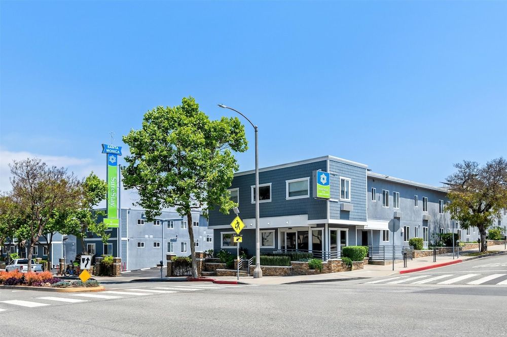 SureStay Hotel by Best Western Santa Monica 1