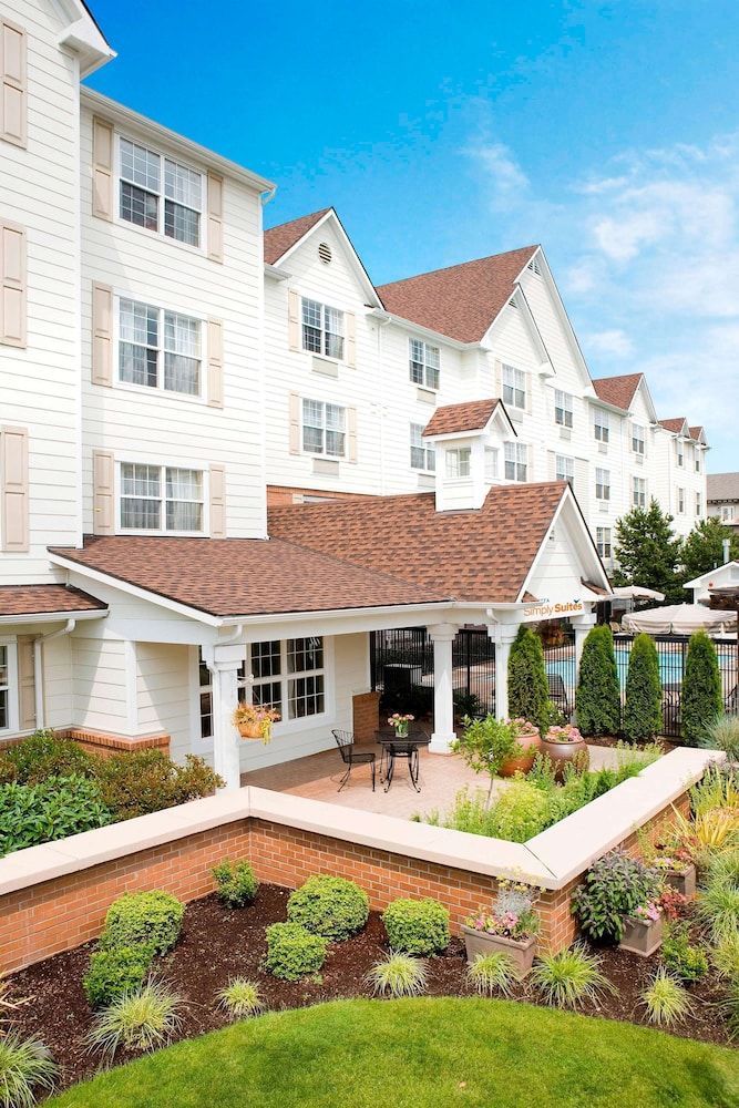 Sonesta Simply Suites Seattle Renton 1