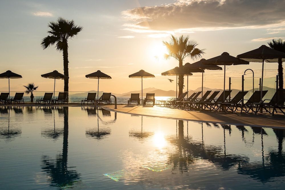 The Aeolos Beach Hotel 1