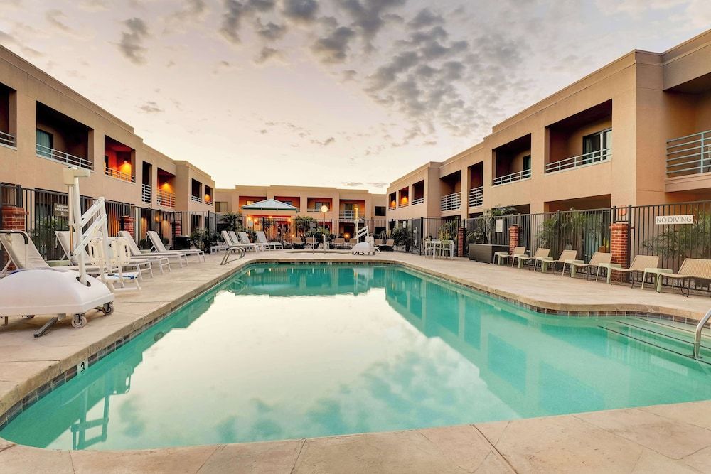 Sonesta Select Scottsdale at Mayo Clinic Campus 1